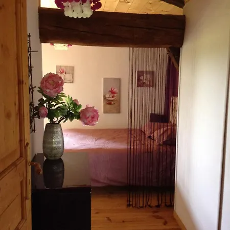 L'écrin - D'hôtes Au Calme Et Au Bed & Breakfast Sainte-Gemme-Martaillac
